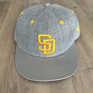 Grey & yellow San Diego hat for Alzheimer’s awareness